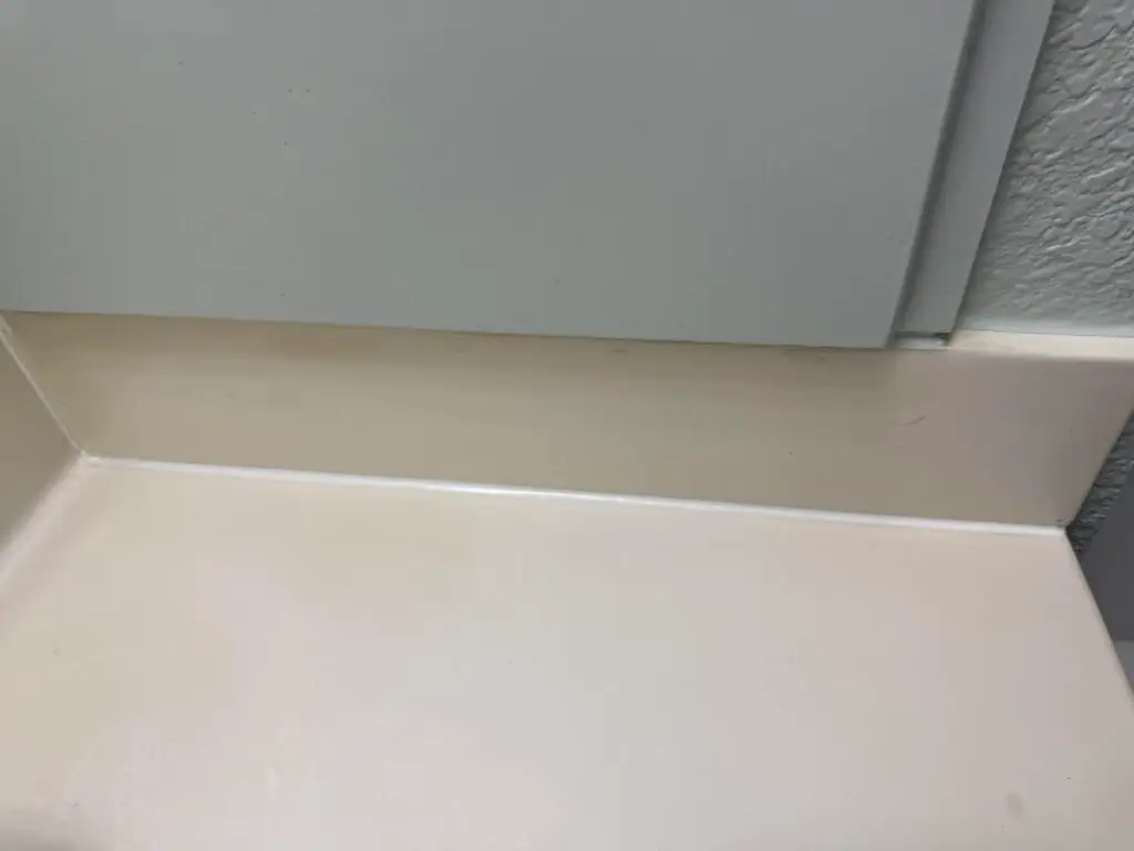 Bathroom Vanity Caulking in Rockwall — mildew removal